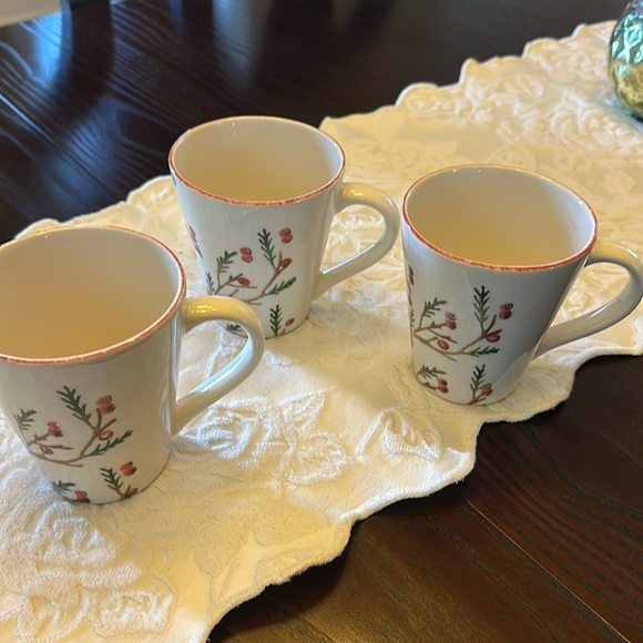 Papart Holiday Mugs Set of 3 - Picture 2 of 8